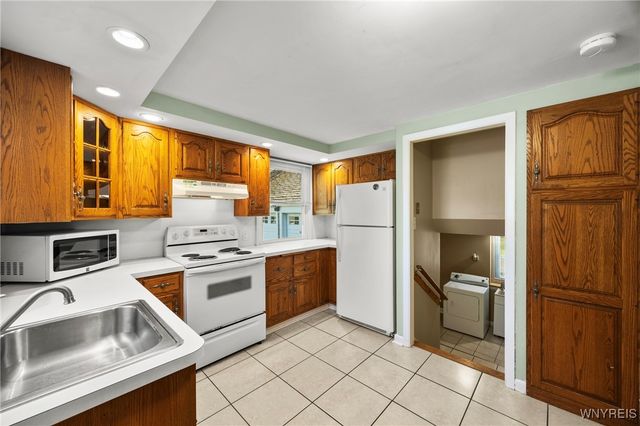 530 Meadowbrook Drive, Lewiston, NY 14092