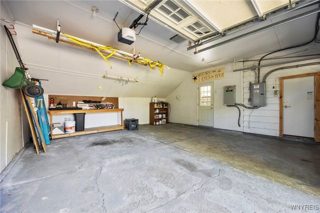 530 Meadowbrook Drive, Lewiston, NY 14092