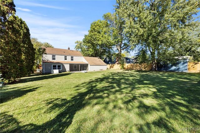 530 Meadowbrook Drive, Lewiston, NY 14092