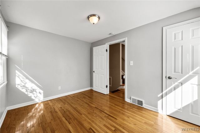 530 Meadowbrook Drive, Lewiston, NY 14092