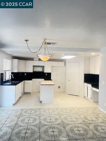 40123 Casillo Rd, Palmdale, CA 93550