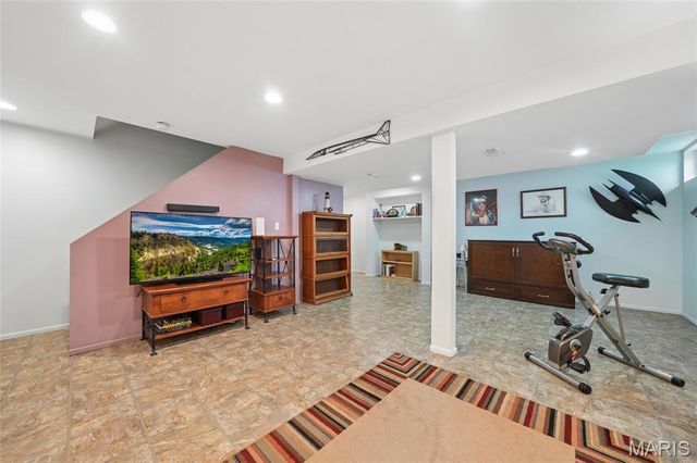 2514 Barrett Place Drive, Ballwin, MO 63021