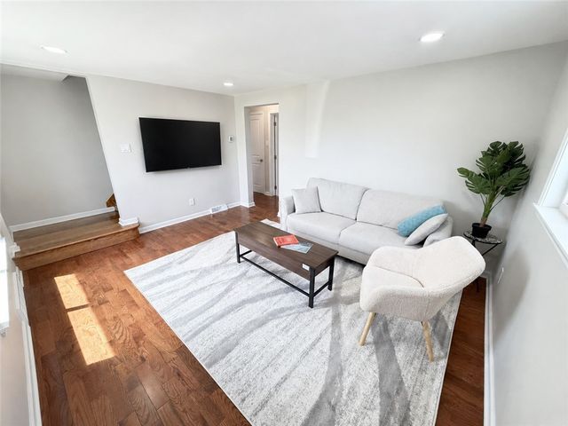 333 Meadowlark Lane, West Mifflin, PA 15122
