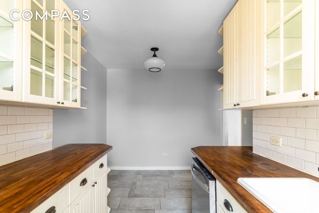 143 Bennett Ave Apt 6R, New York City, NY 10040