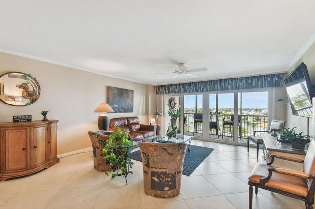 10355 PARADISE BOULEVARD 702, Treasure Island, FL 33706