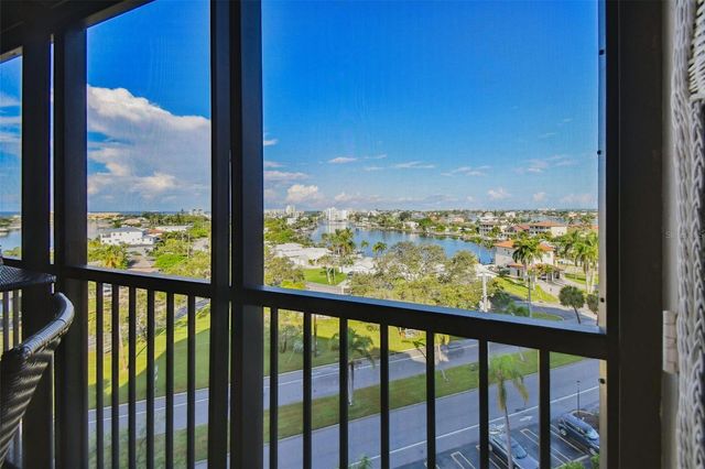 10355 PARADISE BOULEVARD 702, Treasure Island, FL 33706