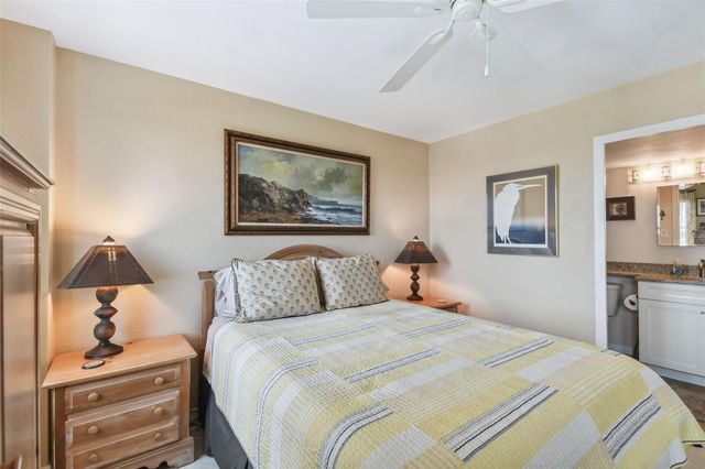 10355 PARADISE BOULEVARD 702, Treasure Island, FL 33706