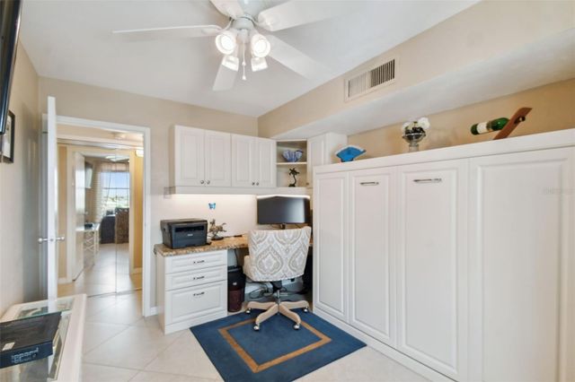 10355 PARADISE BOULEVARD 702, Treasure Island, FL 33706