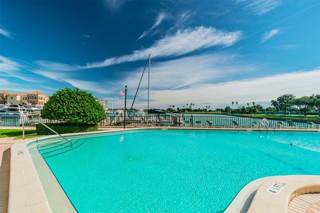 10355 PARADISE BOULEVARD 702, Treasure Island, FL 33706