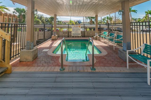 10355 PARADISE BOULEVARD 702, Treasure Island, FL 33706