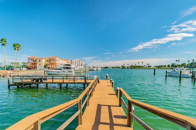 10355 PARADISE BOULEVARD 702, Treasure Island, FL 33706