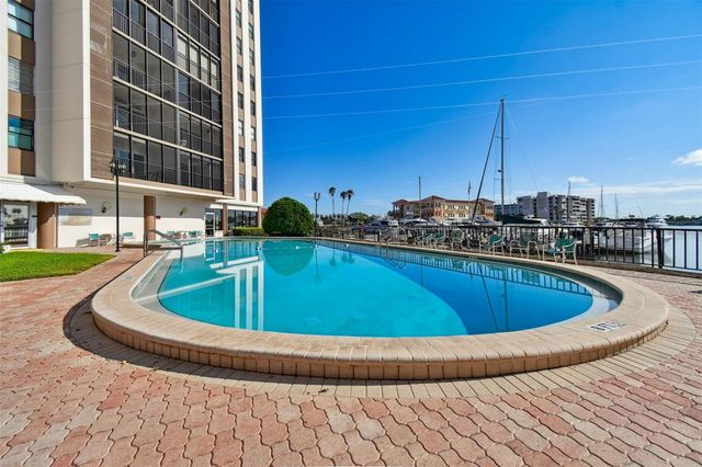 10355 PARADISE BOULEVARD 702, Treasure Island, FL 33706