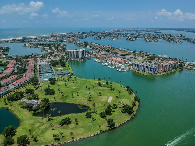 10355 PARADISE BOULEVARD 702, Treasure Island, FL 33706