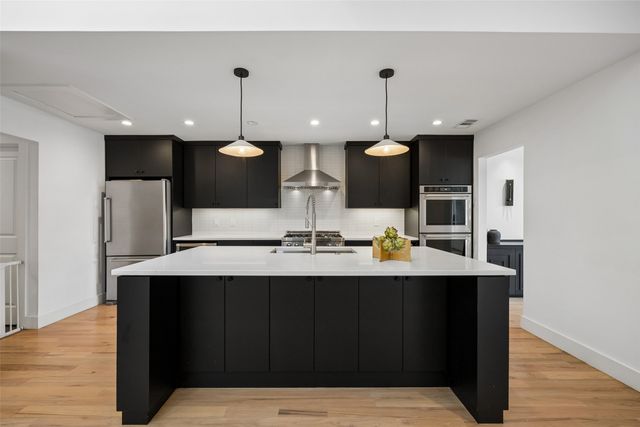 6214 Danbury Lane, Dallas, TX 75214