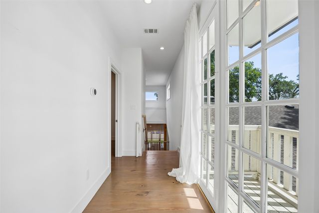 6214 Danbury Lane, Dallas, TX 75214
