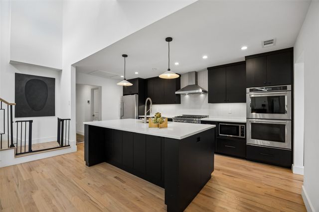 6214 Danbury Lane, Dallas, TX 75214