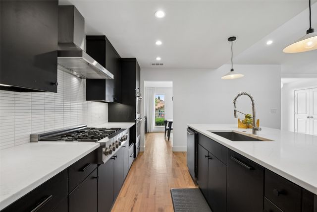 6214 Danbury Lane, Dallas, TX 75214