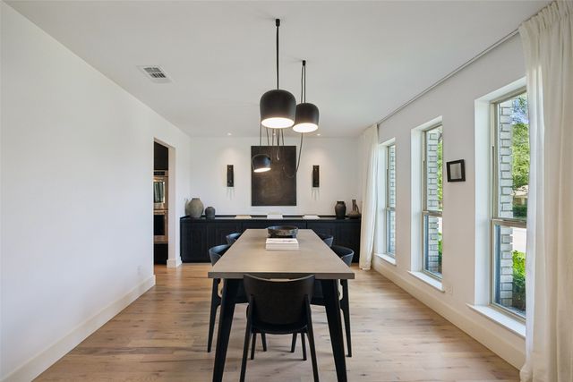 6214 Danbury Lane, Dallas, TX 75214