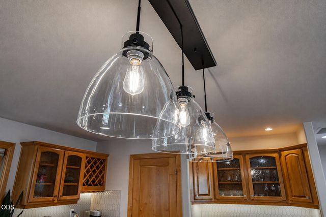 60780 Currant Way, Bend, OR 97702