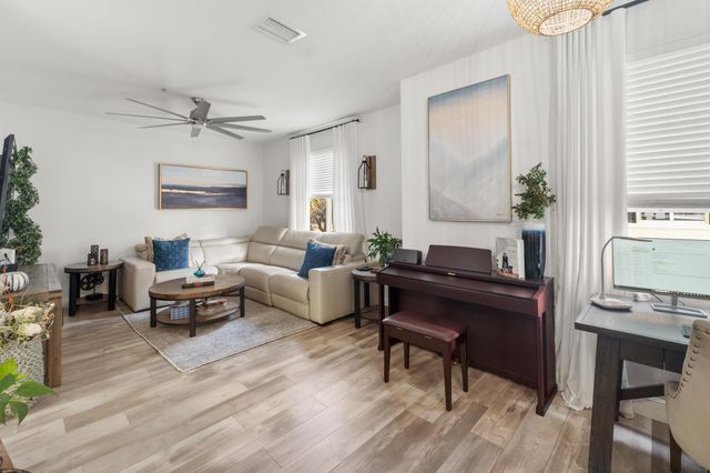 3643 NW 5th Terrace, Boca Raton, FL 33431