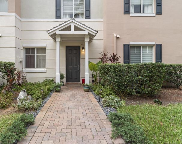 3643 NW 5th Terrace, Boca Raton, FL 33431