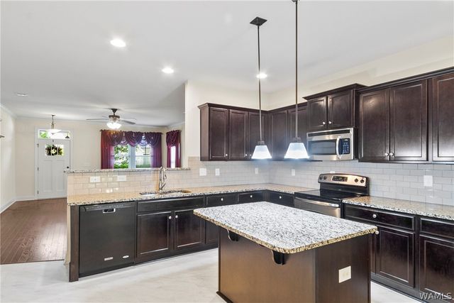 9437 Crete, Tuscaloosa, AL 35406