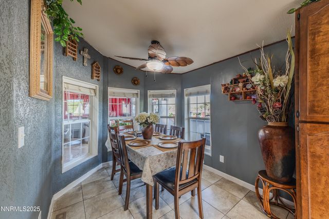 530 E 2nd Avenue, Sun Valley, NV 89433