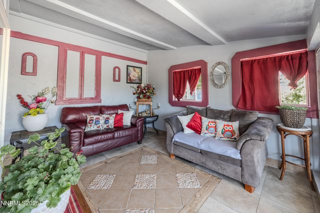 530 E 2nd Avenue, Sun Valley, NV 89433