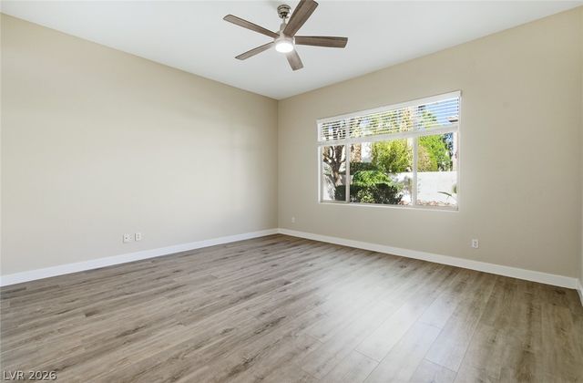 282 Cliff Valley Drive, Las Vegas, NV 89148