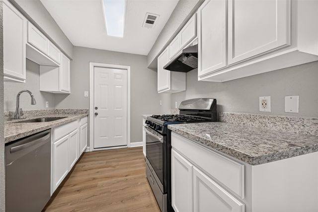 14306 River Glen Drive, Sugar Land, TX 77498