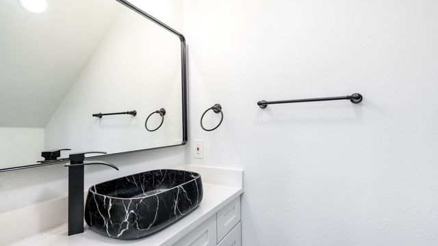 13109 Wilmington Drive, Farmers Branch, TX 75234