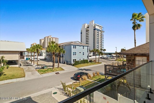 118 13TH Avenue S 101 B, Jacksonville Beach, FL 32250