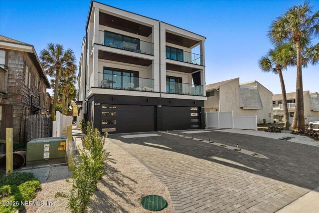 118 13TH Avenue S 101 B, Jacksonville Beach, FL 32250