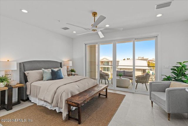 118 13TH Avenue S 101 B, Jacksonville Beach, FL 32250