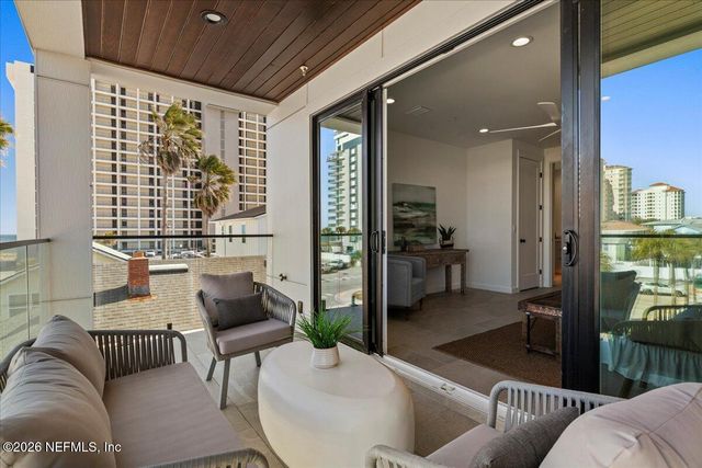 118 13TH Avenue S 101 B, Jacksonville Beach, FL 32250