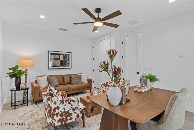 118 13TH Avenue S 101 B, Jacksonville Beach, FL 32250