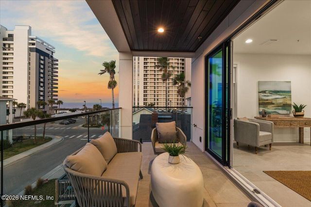 118 13TH Avenue S 101 B, Jacksonville Beach, FL 32250