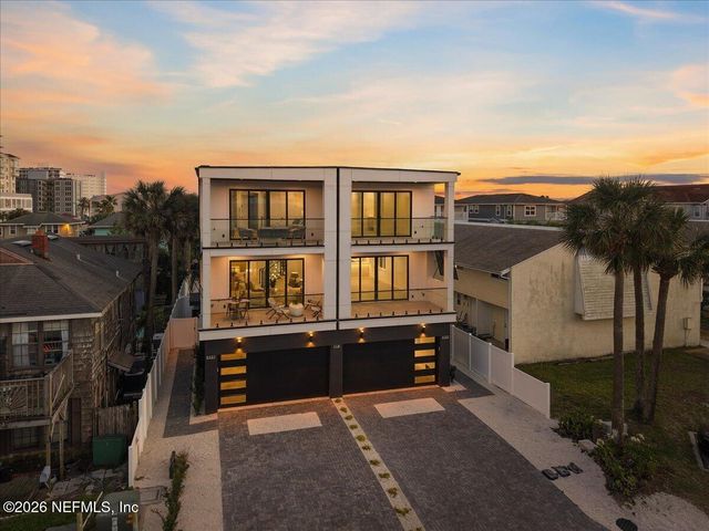 118 13TH Avenue S 101 B, Jacksonville Beach, FL 32250