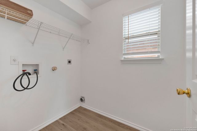 7534 Omega Vale, San Antonio, TX 78252