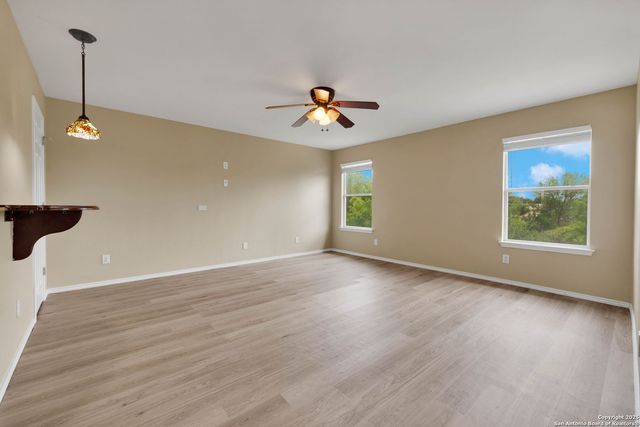 7534 Omega Vale, San Antonio, TX 78252