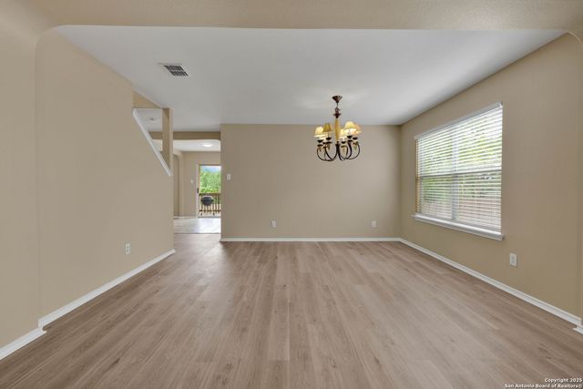 7534 Omega Vale, San Antonio, TX 78252