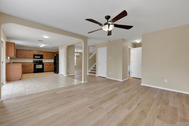 7534 Omega Vale, San Antonio, TX 78252