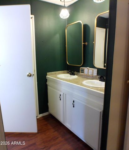 107 E DONNA Drive, Queen Valley, AZ 85118