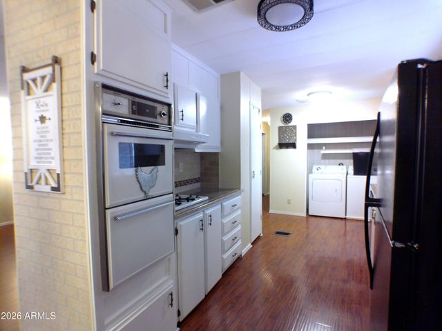 107 E DONNA Drive, Queen Valley, AZ 85118