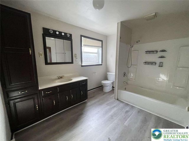 917 Center Street, Bethlehem City, PA 18018