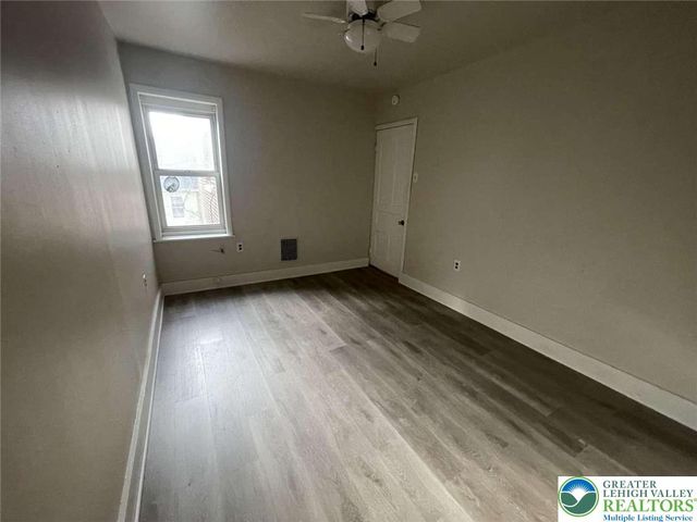 917 Center Street, Bethlehem City, PA 18018