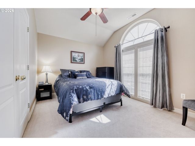 11075 Sw Cabot St, Beaverton, OR 97005