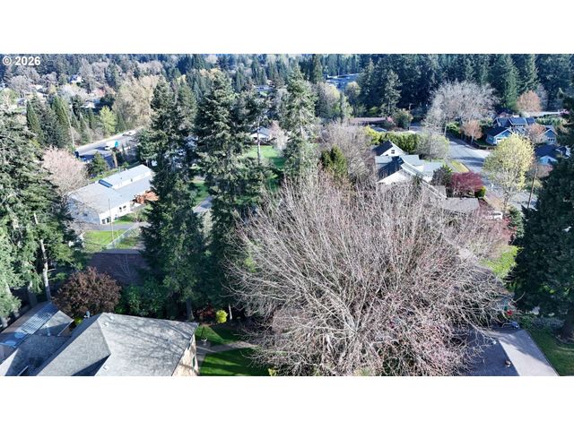 11075 Sw Cabot St, Beaverton, OR 97005