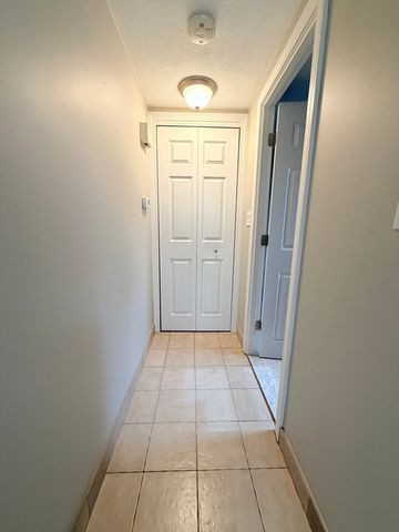 15 Pevwell Drive 1, Saugus, MA 01906