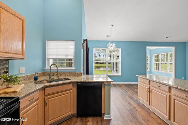7572 Dunbar Drive SW, Sunset Beach, NC 28468